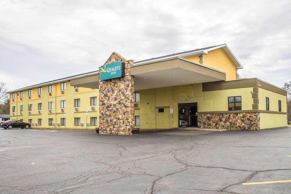 Quality Inn Hall Of Fame Canton Dış mekan fotoğraf