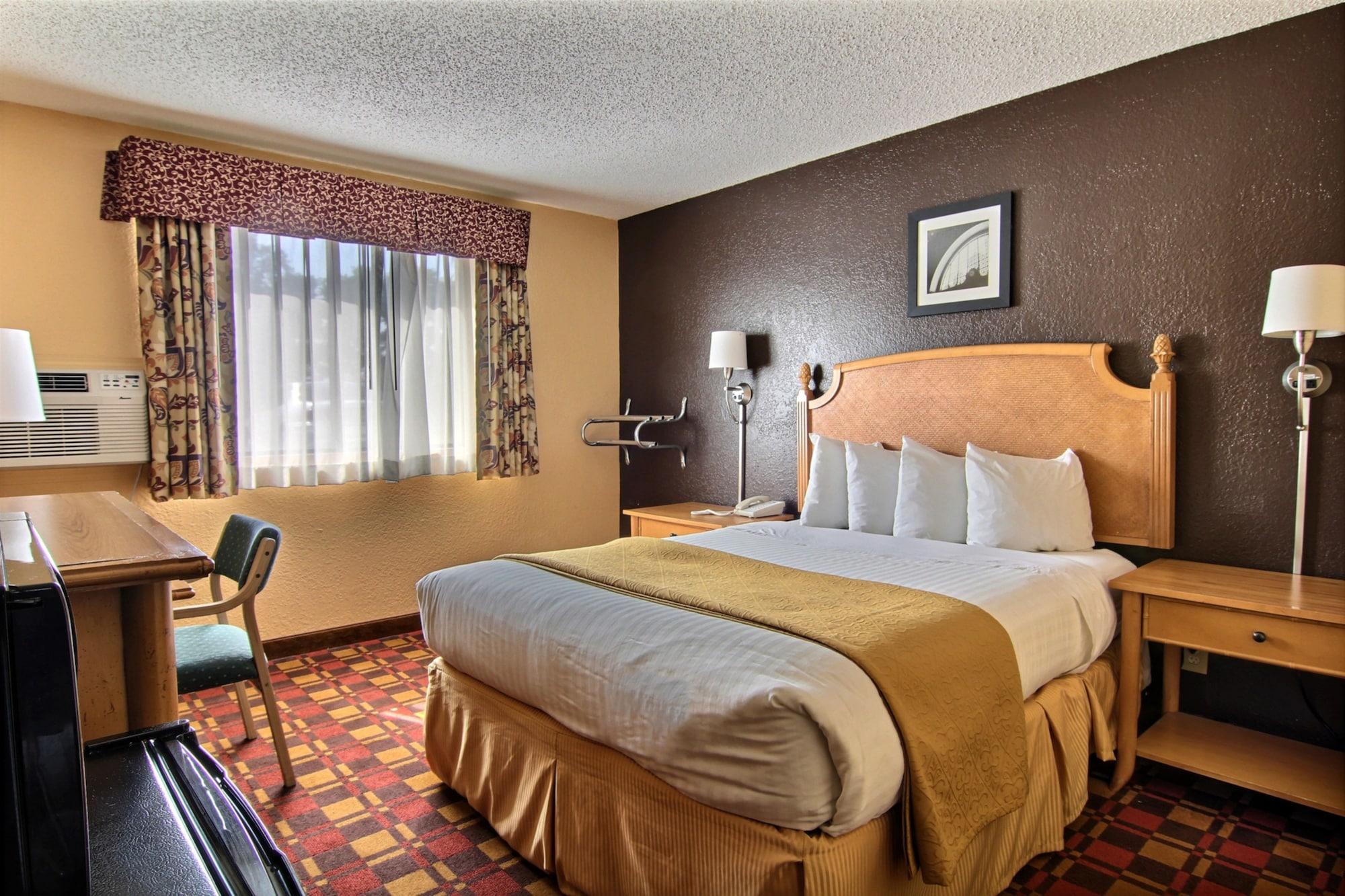 Quality Inn Hall Of Fame Canton Dış mekan fotoğraf