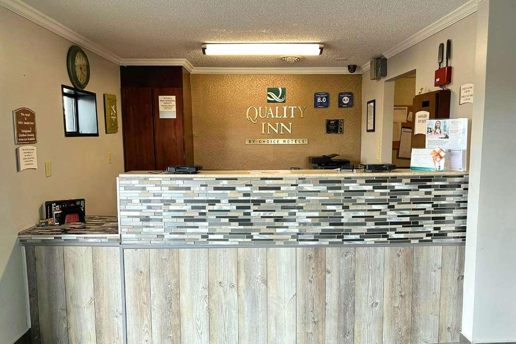 Quality Inn Hall Of Fame Canton İç mekan fotoğraf