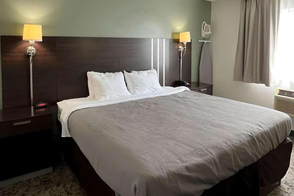 Quality Inn Hall Of Fame Canton Oda fotoğraf