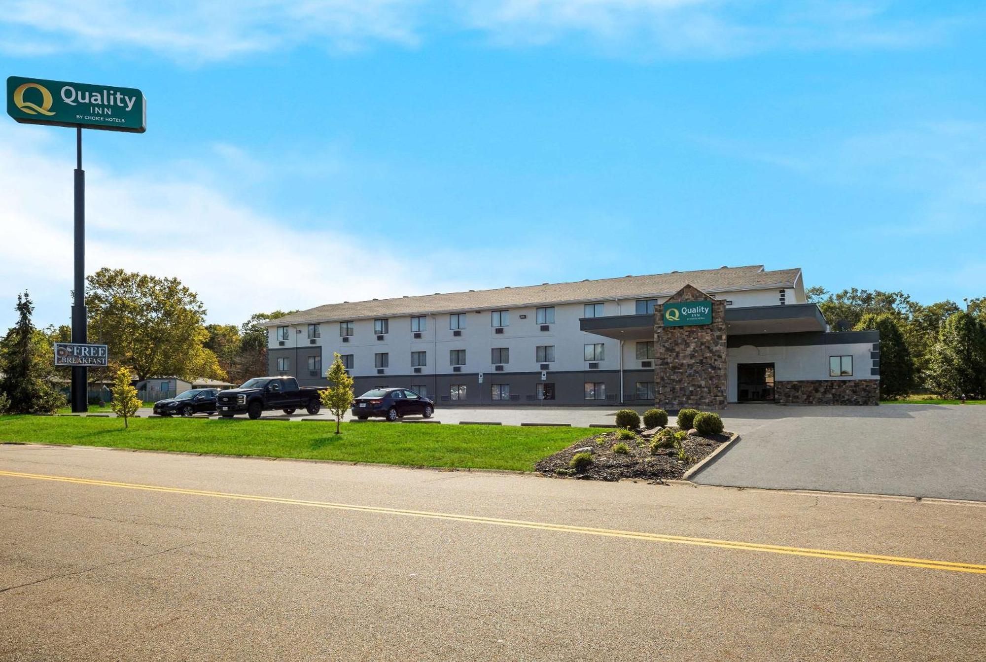 Quality Inn Hall Of Fame Canton Dış mekan fotoğraf