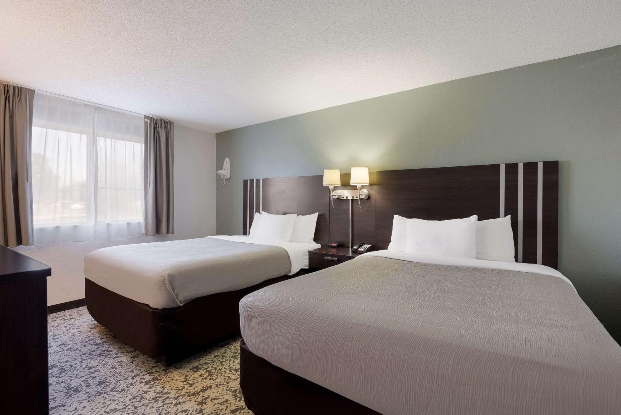 Quality Inn Hall Of Fame Canton Dış mekan fotoğraf